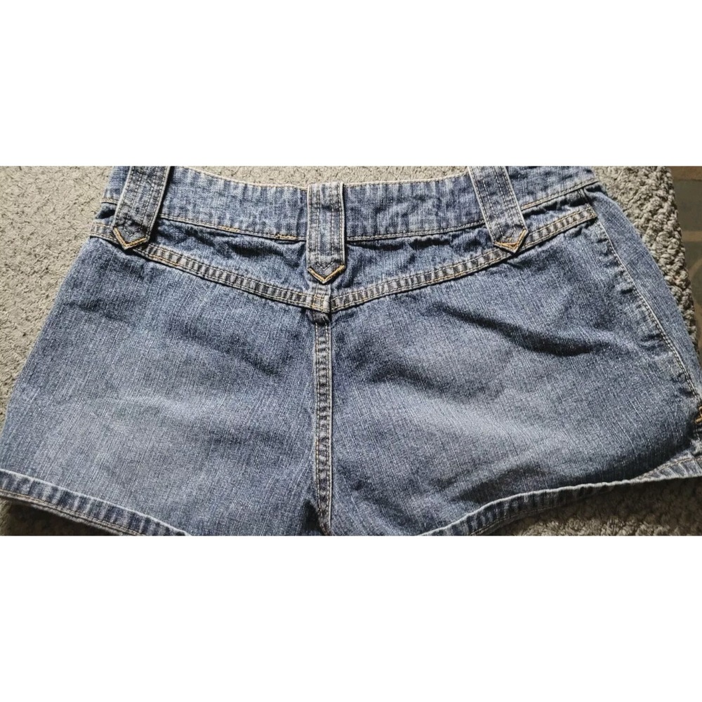 Gently Used Womans Junior Canon River Blues Blue Jean Shorts Sz 3 Made In USA - Picture 2 of 6